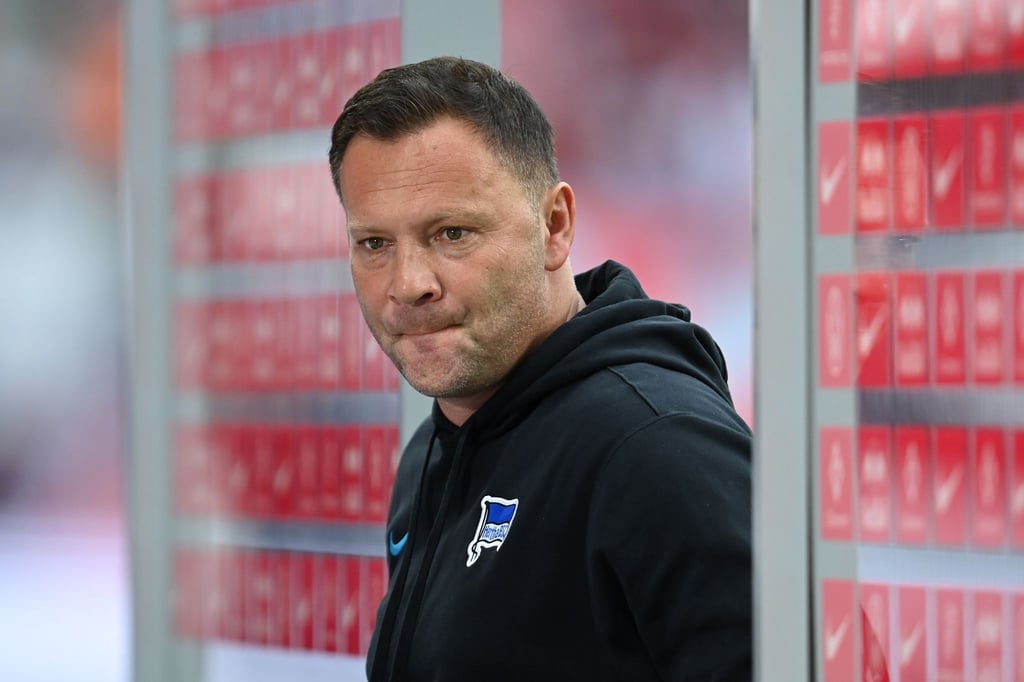 Kassierte mit Hertha eine 0:6-Pleite bei RB Leipzig: Trainer Pal Dardai.