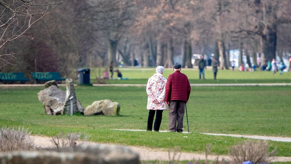 Vor der Pandemie sei die Lebenserwartung noch durchschnittlich um 0,1 pro Jahr angestiegen. Foto: Zacharie Scheurer/Symbol/