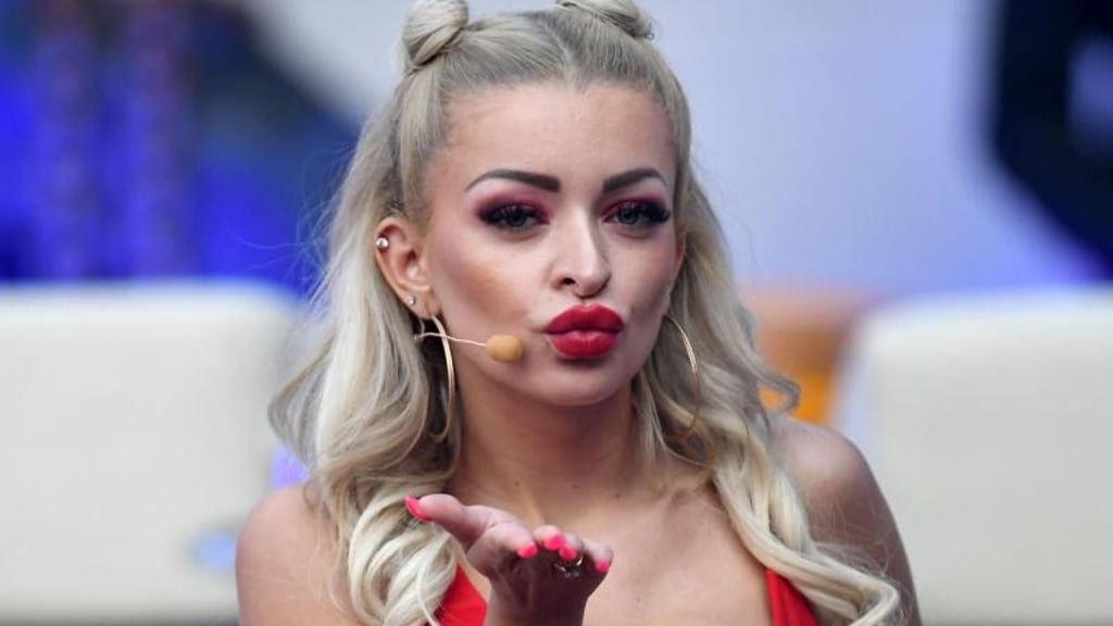 Katja Krasavice ist unter anderem bekannt für ihre Songs wie Dicke Lippen" und "Doggy". Foto: Henning Kaiser/