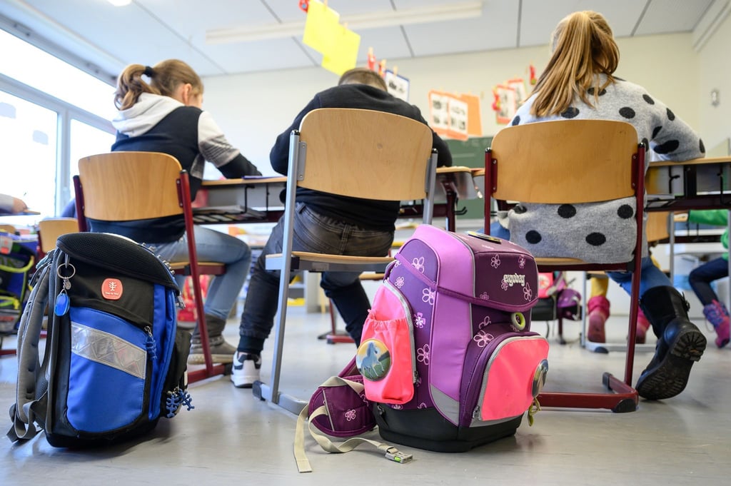 Grundschulkinder sollen einen Rechtsanspruch auf Ganztagsbetreuung bekommen. Das gilt ab dem Einschuljahrgang 2026/2027.