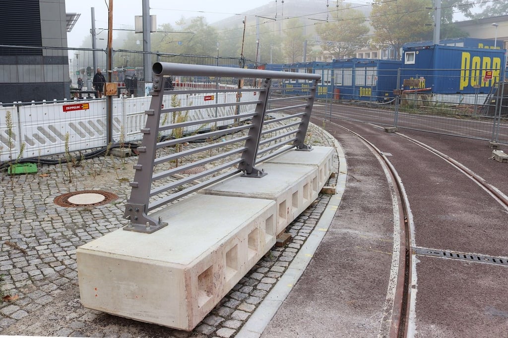 Das Test-Geländer für den Tunnel am Magdeburger Hauptbahnhof.