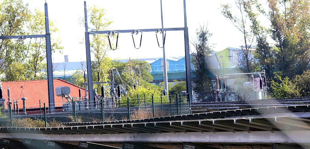 In und um Calbe gibt es zahlreiche Photovoltaikanlagen, die das Sonnenlicht in Strom verwandeln. Tagsüber können sie in der Regel die Stadt mit Strom versorgen.