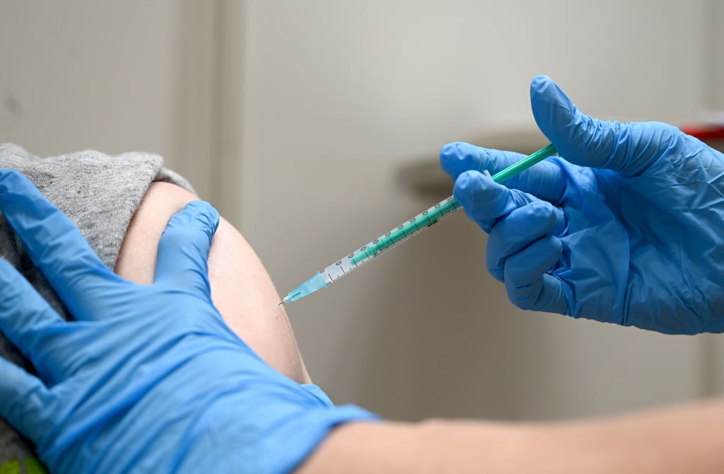 Das mobile Impfteam der Stadt Magdeburg bietet am Freitag, 15. Oktober, im Florapark und Sonnabend, 16. Oktober, im Impfpunkt im Allee-Center wieder Impfungen gegen das Coronavirus an.