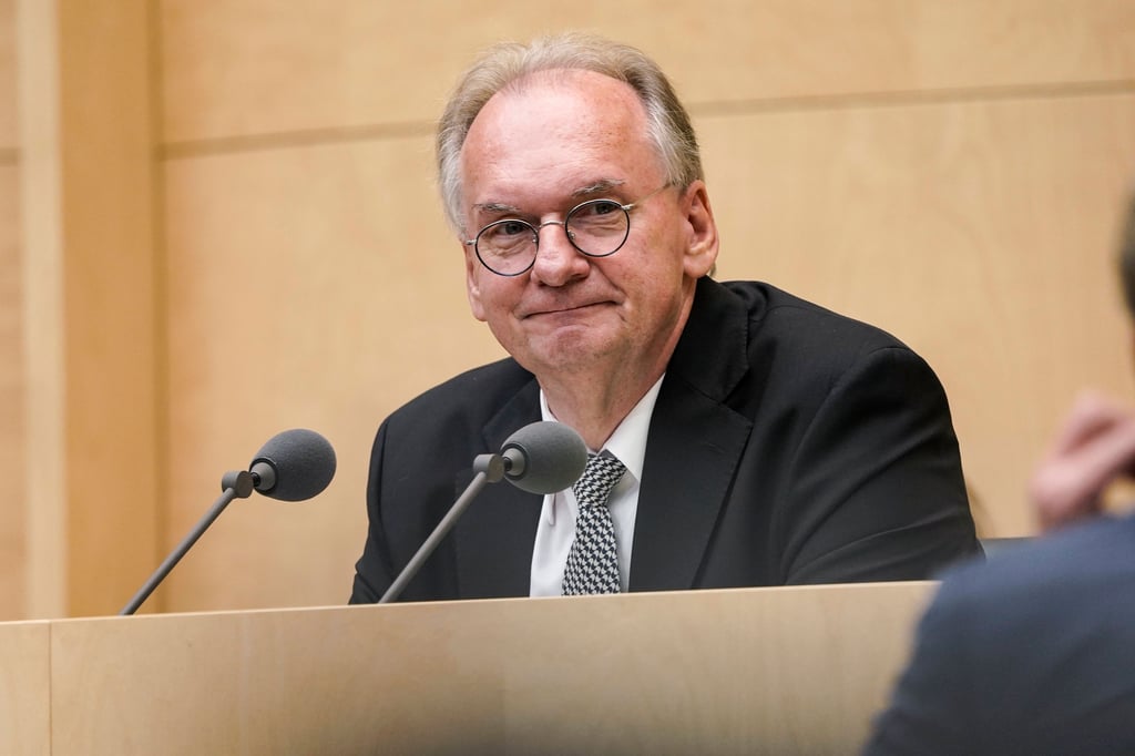 Rund 100 Geschenke sind Sachsen-Anhalts Ministerpräsident Reiner Haseloff (CDU) in der vergangenen Legislaturperiode überreicht worden.