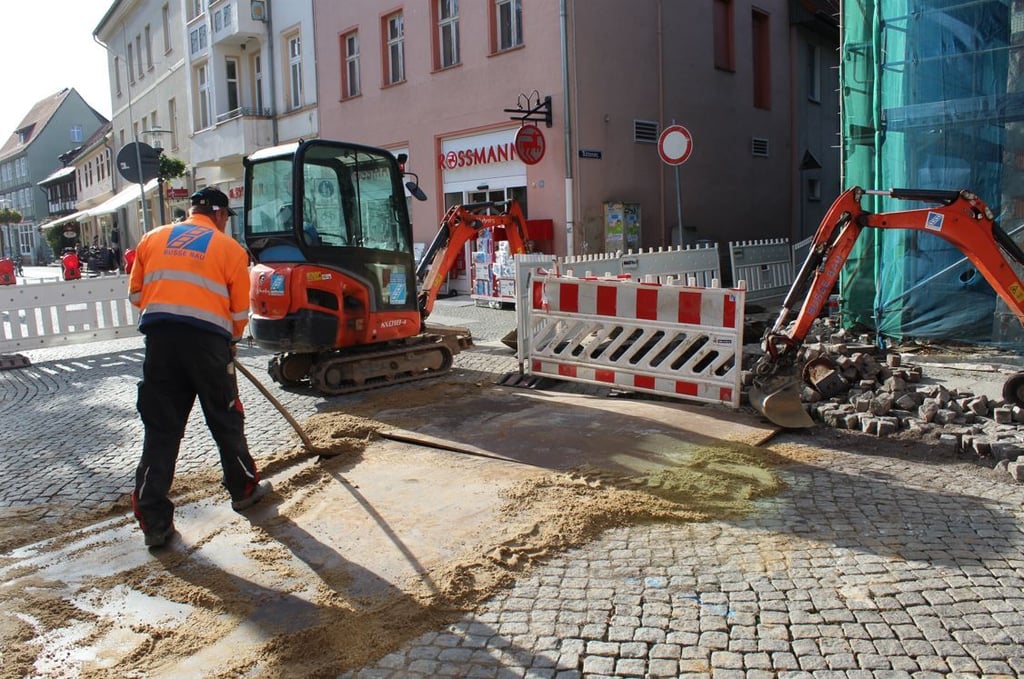 Die Baustelle am Kreuzungsbereich Ritterstraße/Hagenstraße. Hier wird bis voraussichtlich 25. Oktober weitergearbeitet.