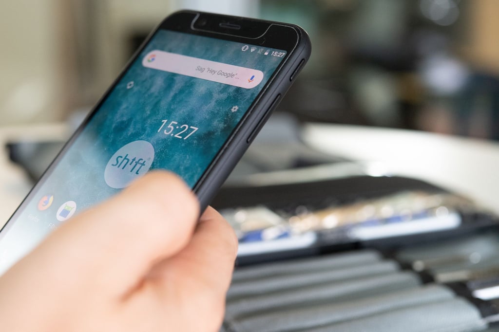 Smartphone-Hersteller Shiftphone kann für viele seiner Komponenten und verwendeten Rohstoffe belegen, woher diese kommen. Allerdings: Wirklich bis zur einzelnen Mine zurückverfolgen lässt sich der Weg oft nicht.