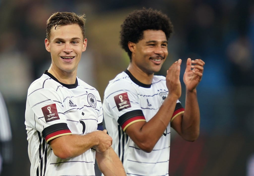 Wollen das WM-Ticket lösen: Joshua Kimmich und Serge Gnabry.