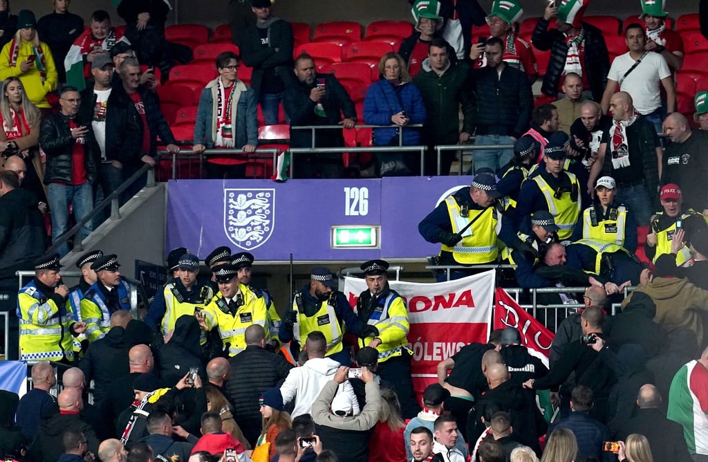 Ungarische Fans fielen in London erneut unangenehm auf.