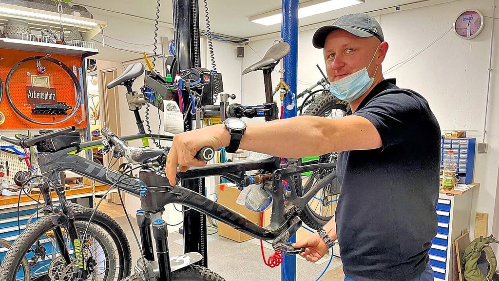 Andrej Rjabinin von „Radartist - dein Spezialist“ setzt jetzt verstärkt auf seinen Reparaturservice.