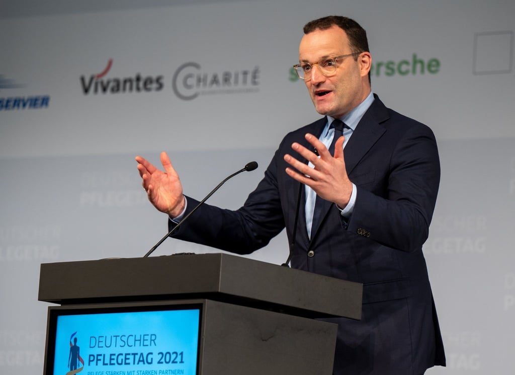 Jens Spahn unterstützt die Forderungen nach besserer Bezahlung.