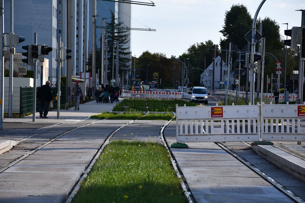 Die neue Straßenbahntrasse in Magdeburg-Kannenstieg.