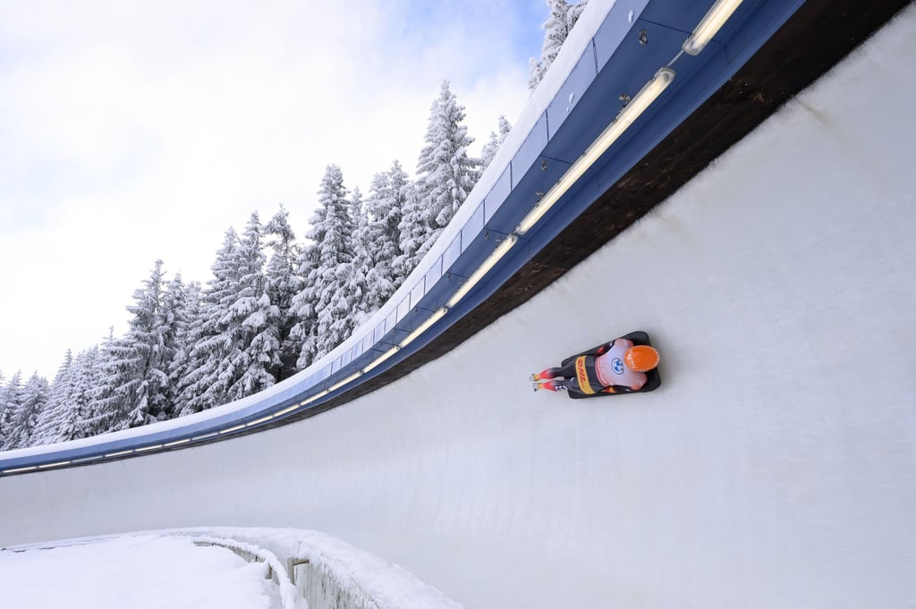 Skeleton-Pilotin Tina Hermann im Eiskanal von Altenberg auf dem Weg zum WM-Einzel-Gold.