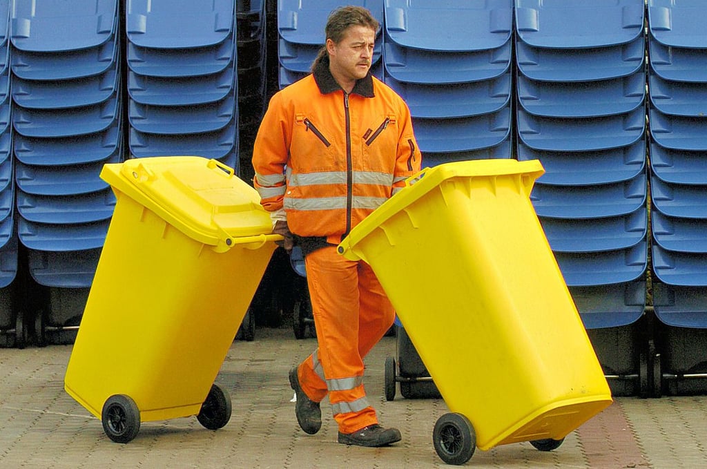 Die Diskussion um die Einführung der Gelben Tonne für Leichtverpackungen in den Altkreisen Köthen und Bitterfeld hat eine lange Vorgeschichte.