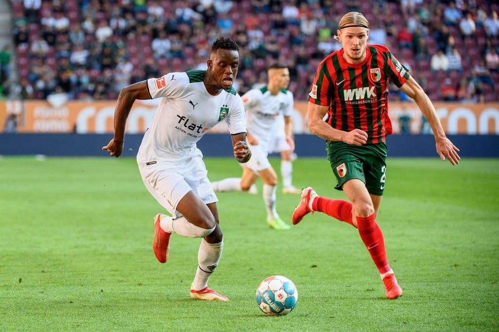 Soll bei Gladbach verlängern: Denis Zakaria (l).