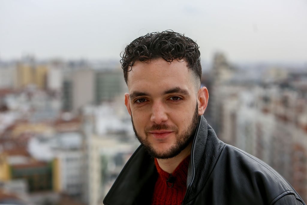 Der Rapper C. Tangana hat in Spanien mit einem Musikvideo für einen „Krieg“ innerhalb der katholischen Kirche gesorgt.