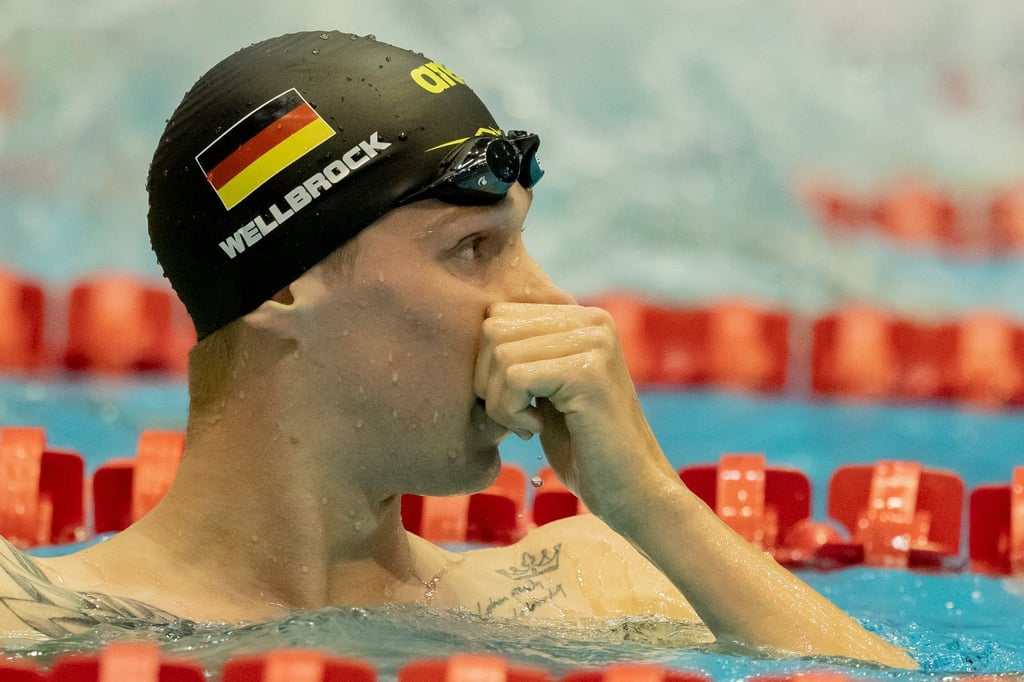 Florian Wellbrock siegte beim Kurzbahn-Weltcup in Berlin auf seiner Paradestrecke über 1500 Meter Freistil.
