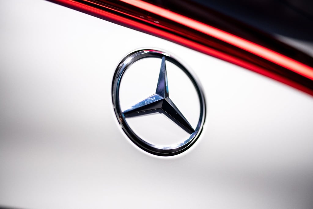 Wegen der weltweiten Chipkrise können Kunden bei Mercedes-Benz Autos mit reduzierter Ausstattung zu einem günstigeren Preis kaufen.
