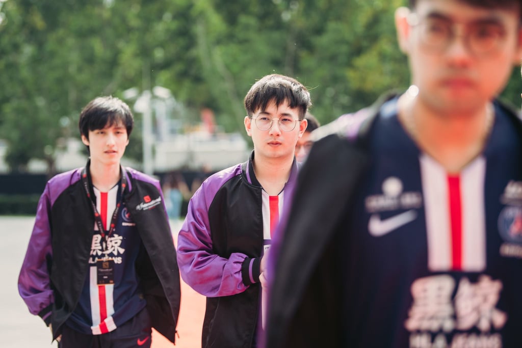 Wang „Ame“ Chunyu (links) sorgte mit Pudge auf der Position des Carry für Aufsehen. (Archivbild)