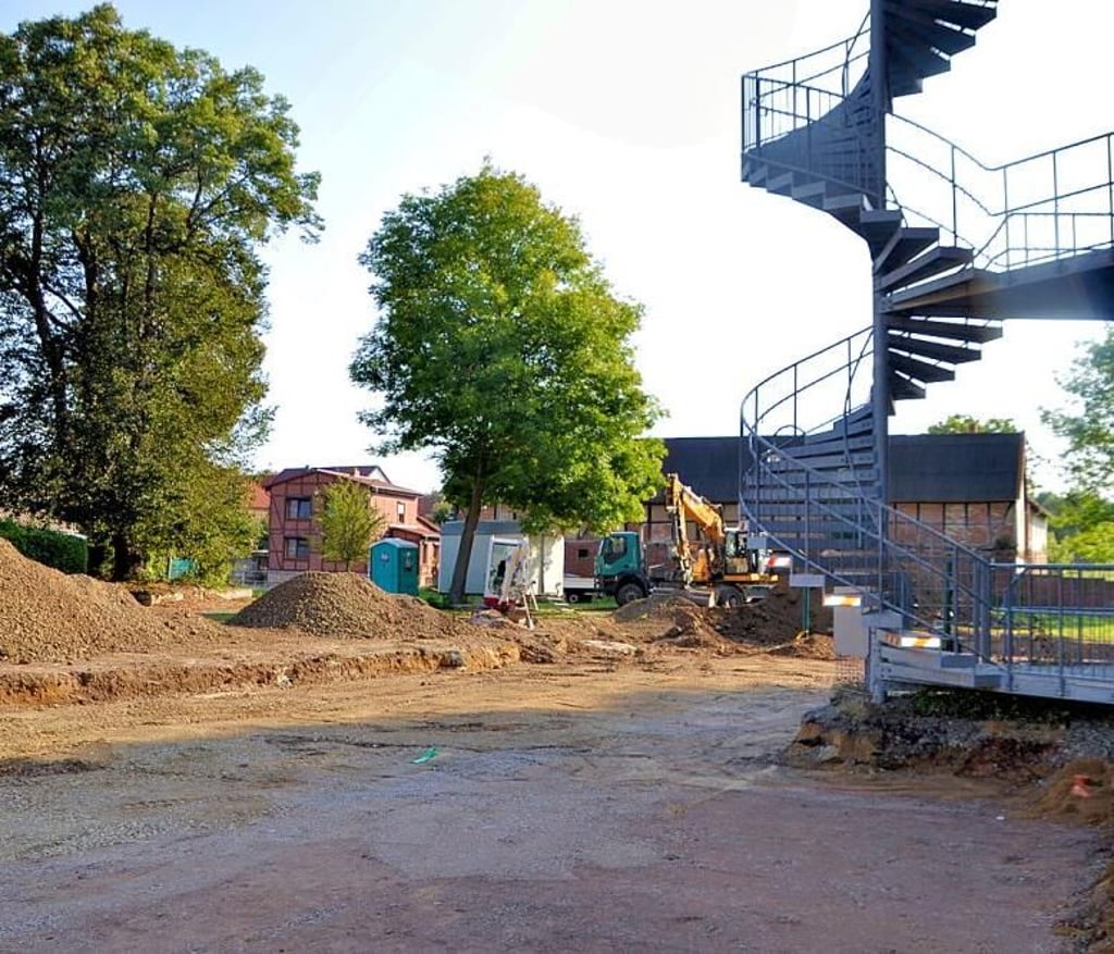 Malins Hof wird saniert.