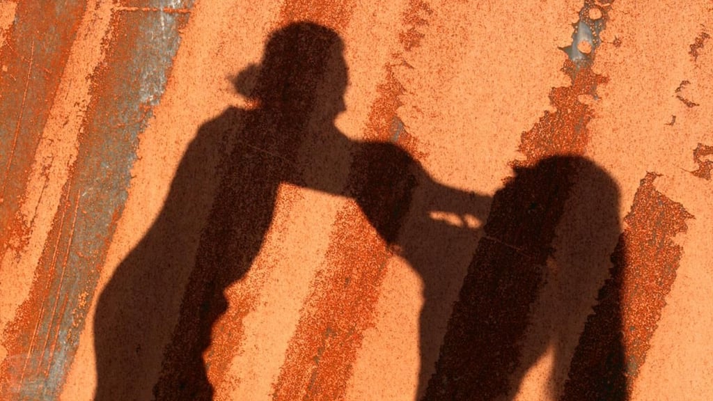 Ein 40-Jähriger muss sich ab Dienstag wegen mutmaßlichen Totschlags vor dem Landgericht Gera verantworten. Foto: