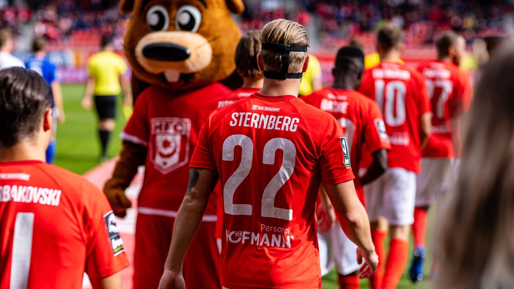 Der Hallesche FC will in Osnabrück weniger Torchancen zulassen als zuletzt.