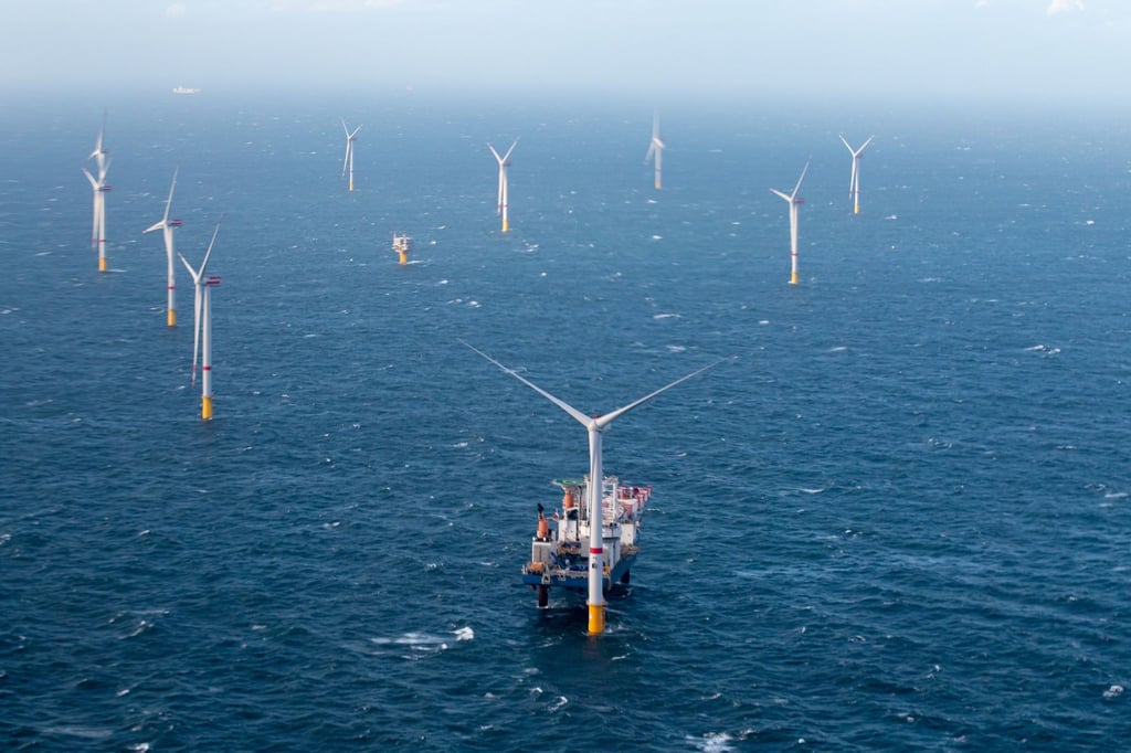 Mit künftig sechs Windparks will das dänische Unternehmen Örsted 2,5 Millionen deutsche Haushalte mit Strom versorgen. (Symbolbild)