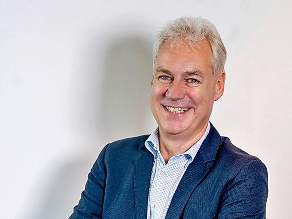 Hartmut Augustin ist zu Gast beim Rotary-Club.