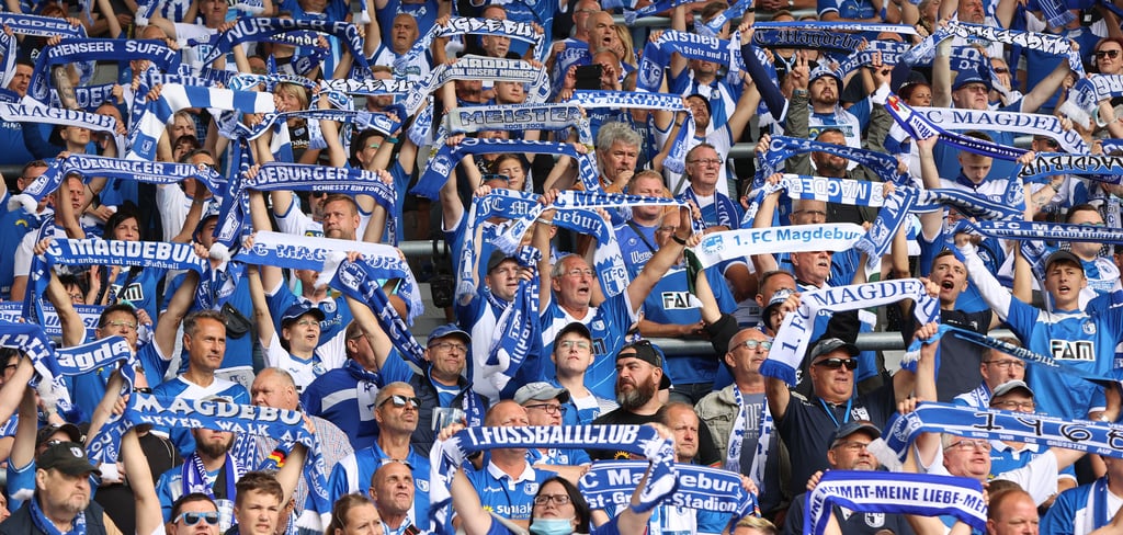 Viele Fans wie auf diesem Foto werden den 1. FC Magdeburg in Heimspiel gegen Victoria Berlin anfeuern. Unterstützung erhalten sie dieses Mal auch von vielen Kindern, die ins Stadion eingeladen wurden.
