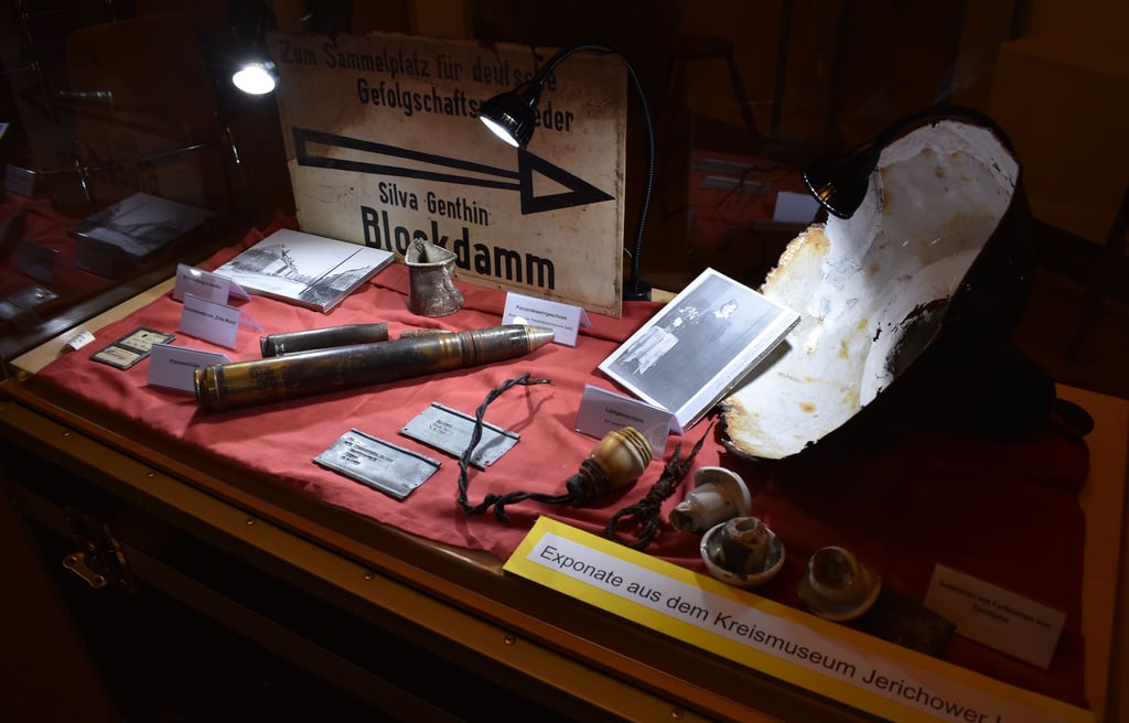 Eine kleine Ausstellung präsentierte die wenigen Erinnerungsstücke der Silva-Werke in Genthin.