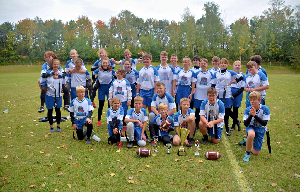 Das ist das erste Meister-Team der Wittenberger Saints.