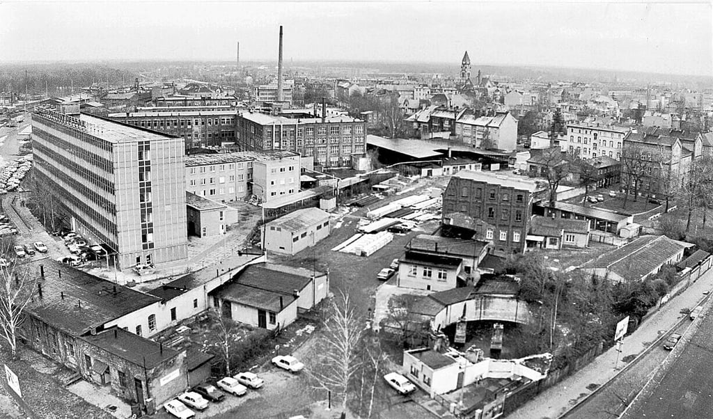 Große Teile des alten Gasviertels machten Platz für den Neubau des Umweltbundesamt, wie auf dem Bild von 1993 zu sehen.