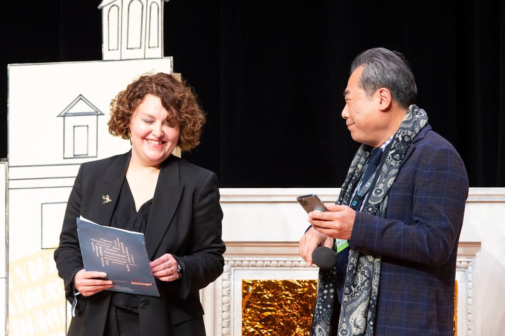 Die beiden Jurymitglieder Jekaterina Bordacheva und Kim Sang-hwa.