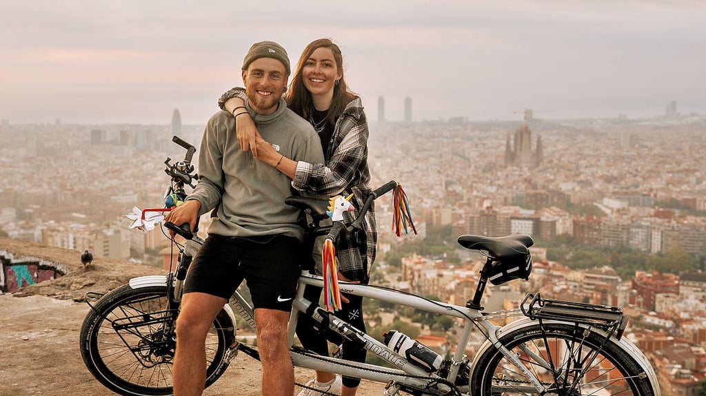 Julie Bornkampf und Lukas Mühlisch sind in Barcelona angekommen. 30 Tage zuvor war das Paar mit dem Tandem von Haldensleben gestartet. Mehr als 2000 Kilometer haben die beiden Haldensleber zurückgelegt.
