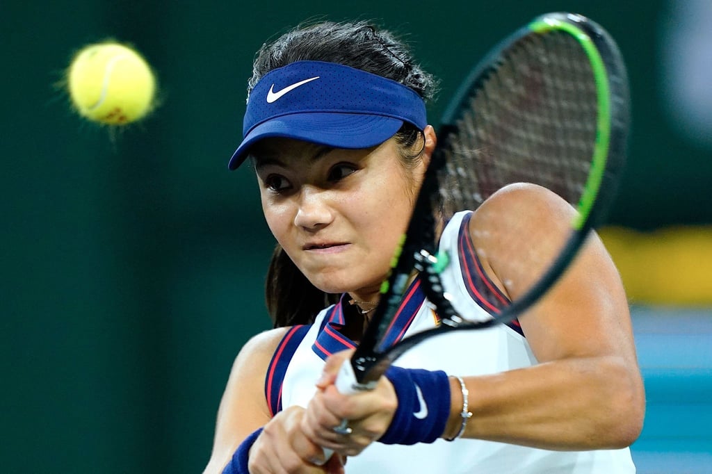 Früh in Indian Wells ausgeschieden: Emma Raducanu in Aktion.