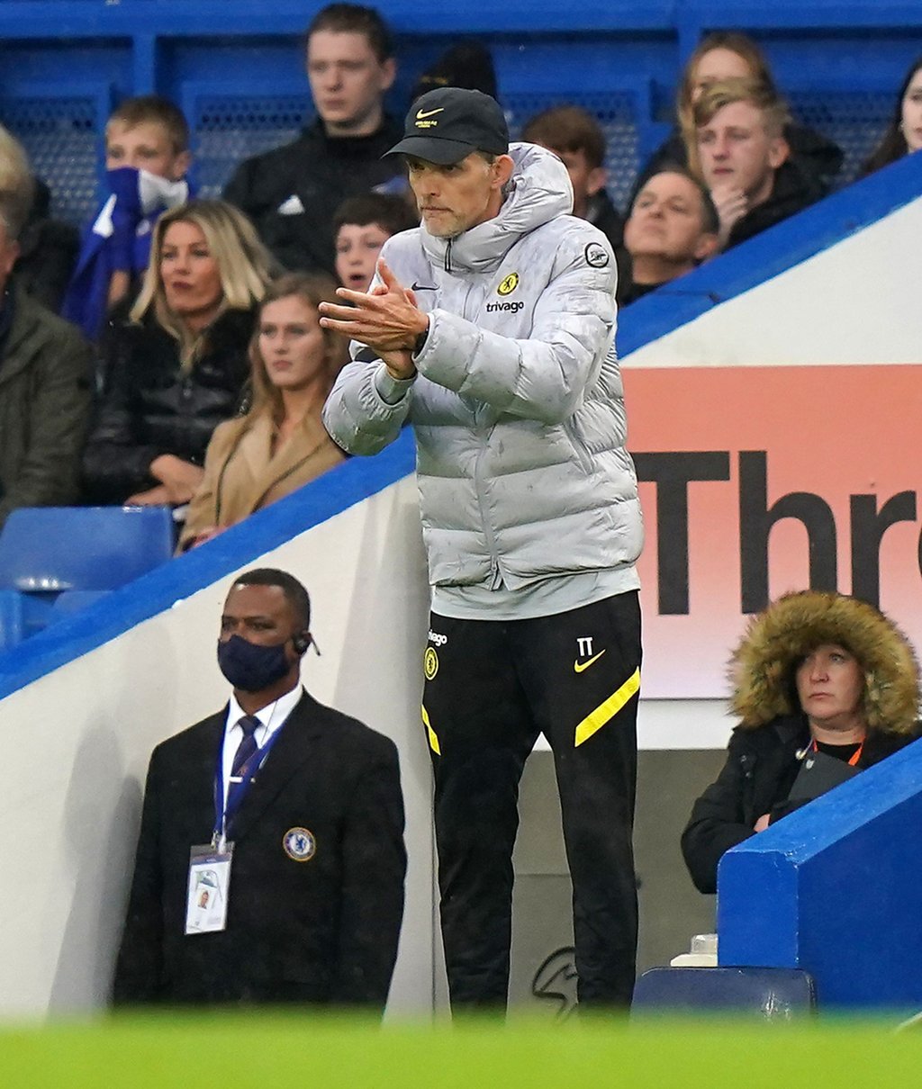 Thomas Tuchel, Trainer von FC Chelsea, agiert an der Seitenlinie.