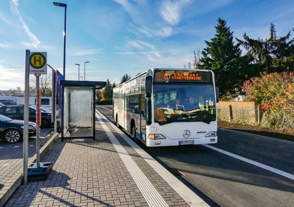 Knapp 200 Busse halten täglich am neuen Busbahnhof in Querfurt.