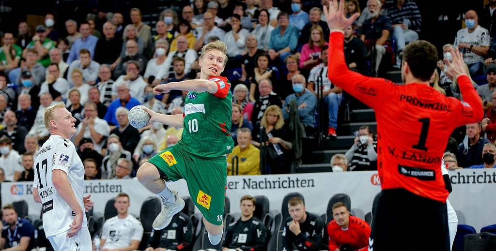 SCM-Rückraumspieler Gisli Kristjansson war beim Sieg in Kiel eine wichtige Größe und erzielte gegen Niklas Landin zwei Tore. Jan Huebner