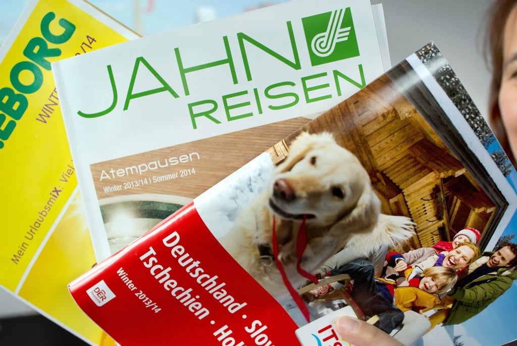 Von Jahn Reisen wird es in diesem Winter keine Kataloge mehr geben - das Angebot ist künftig unter der Schwestermarke Dertour zu finden.