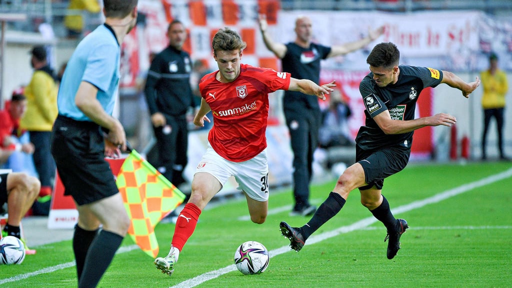 Beim 1:0-Heimsieg gegen Kaiserslautern schoss Tom Zimmerschied (l.) am 24. August das entscheidende Tor. Drei Tage später verletzte er sich.