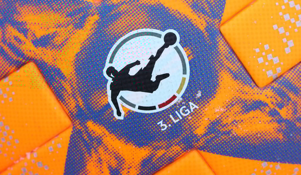 Die 3. Fußball-Liga ist in Deutschland dem DFB unterstellt.
