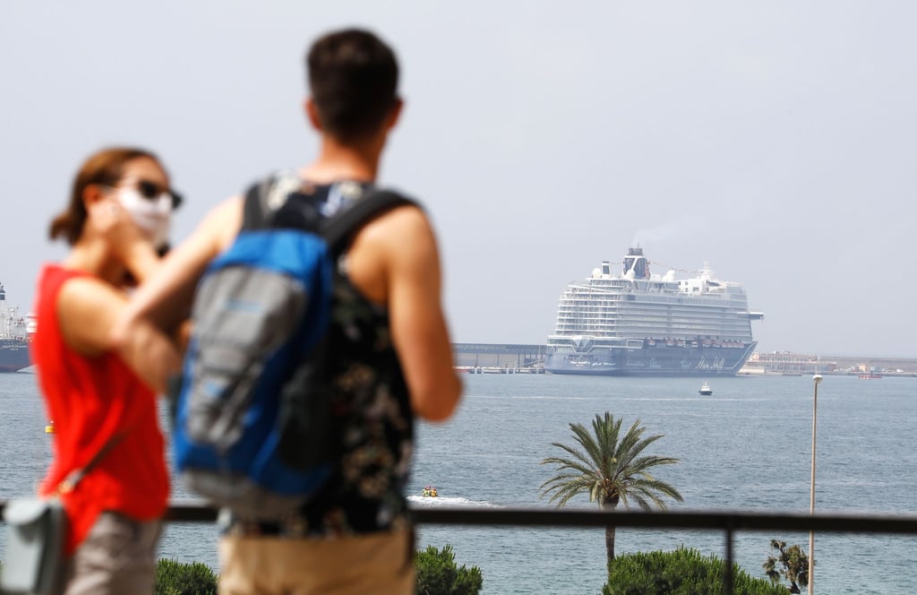 Sicherer Hafen? Einige Reedereien lassen aktuell nur geimpfte Touristen auf ihre Kreuzfahrtschiffe.