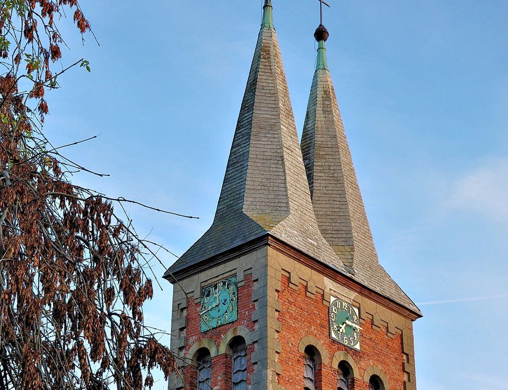 Die Kirche in Crüchern ist Zielpunkt einer Pilgertour auf dem Lutherweg am Reformationstag.