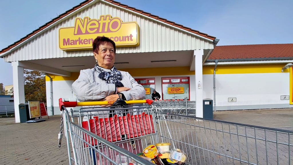Auch Monika Eichentopf bedauert wie viele andere Kunden die geplante Schließung, vor allem weil sie nur zwei Minuten vom Netto-Markt in Südwest entfernt wohnt.