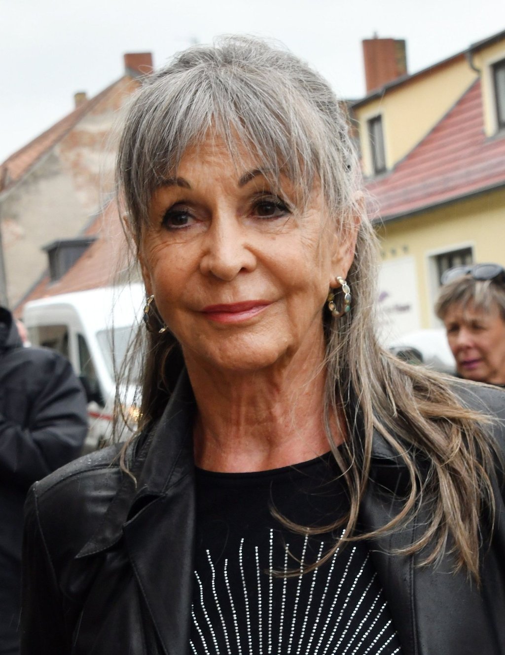 Uta Schorn erzählt in ihrer Autobiografie aus ihrem Leben.