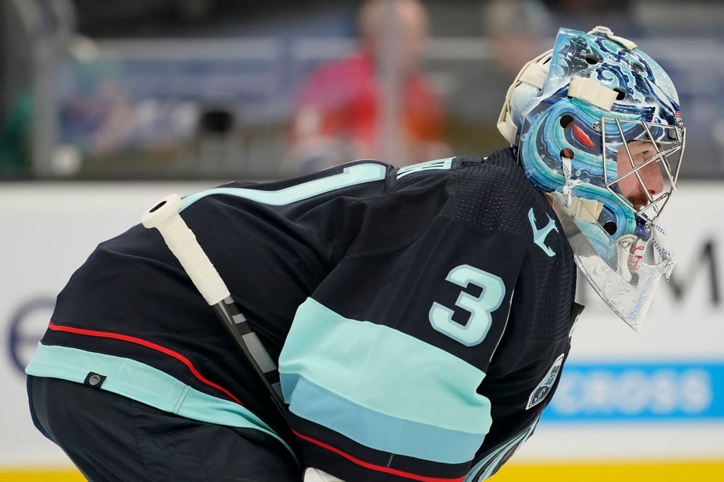 Philipp Grubauer gewann erstmals mit Seattle Kraken zu Hause.