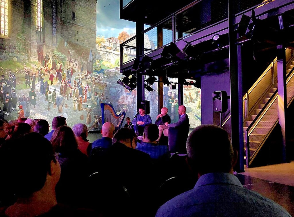 Podiumsgespräch mit Yadegar Asisi im Panorama anlässlich des fünfjährigen Bestehens „Luther 1517“.