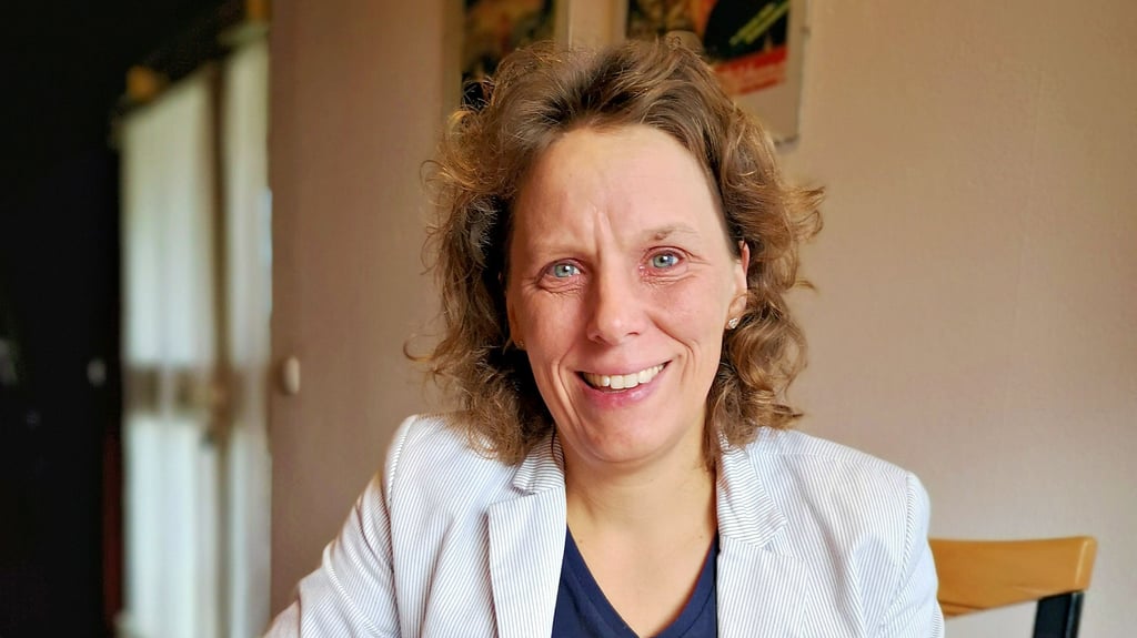 Miriam Fuchs ist eine Autorin aus Osterwieck. Mit ihren Büchern möchte sie die Leser inspirieren und ihnen Wege aufzeigen, mehr Lebensfreude zu entwickeln - ohne dass sie als Ratgeber verstanden werden sollen.