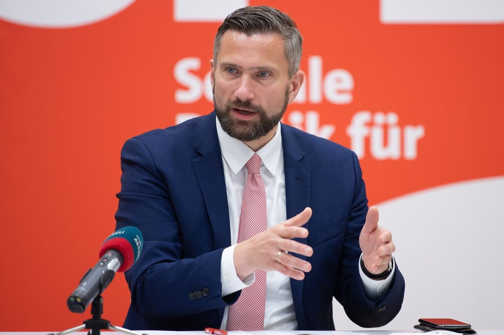 Martin Dulig (SPD), Wirtschaftsminister von Sachsen, spricht.