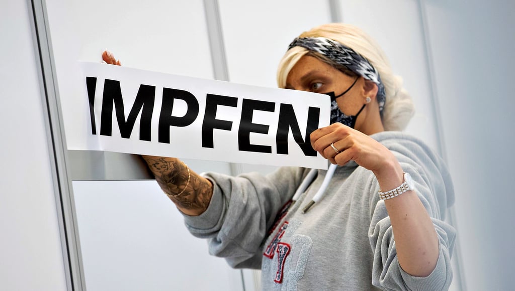 Im Impfen sieht Landrat Markus Bauer die einzige Möglichkeit, schwere Krankheitsverläufe zu verhindern.