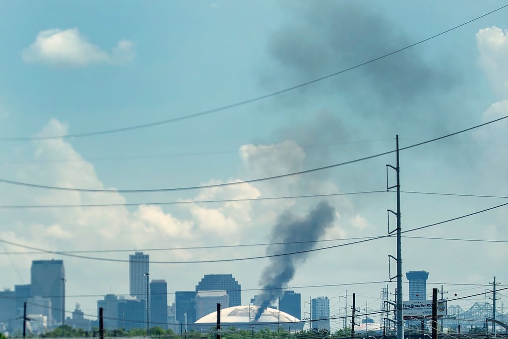 Das Dach der Heimspielstätte der New Orleans Saints hatte Feuer gefangen.